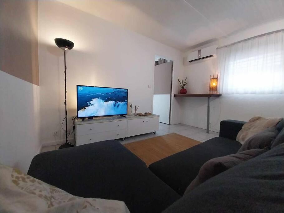 Leili Home - Papeete Papeete  Esterno foto